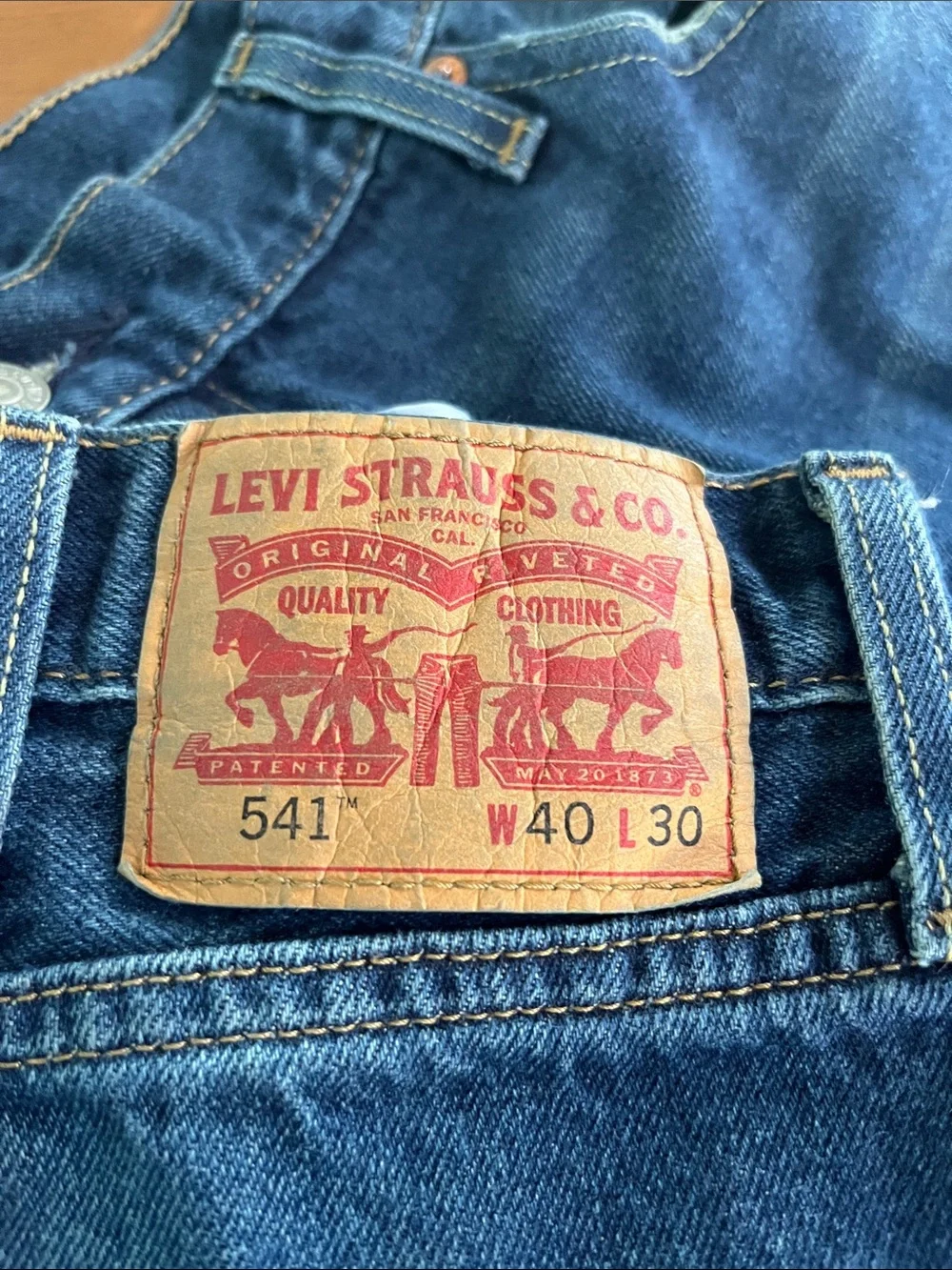 Levi's 541 Jeans in Indigo Blue with Distressing Athletic Fit